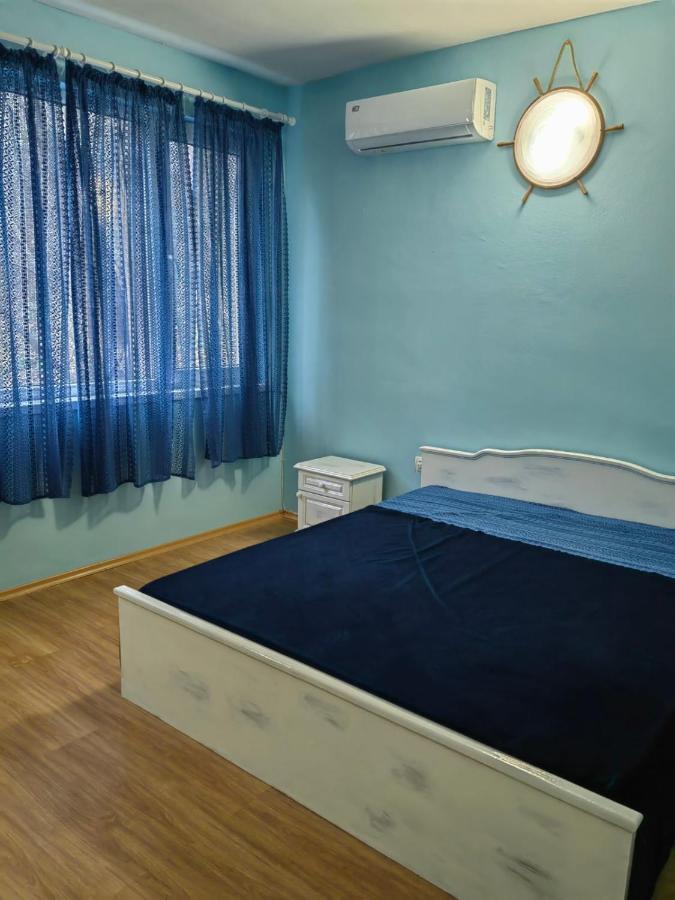 Хотел Тримата Мускетари Varna Esterno foto